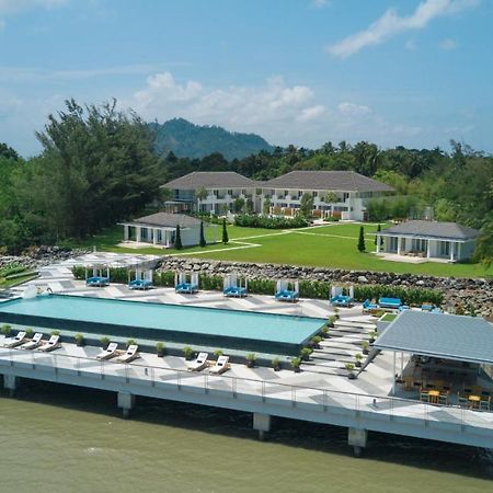Hotel Cove 55 Santubong Exterior foto