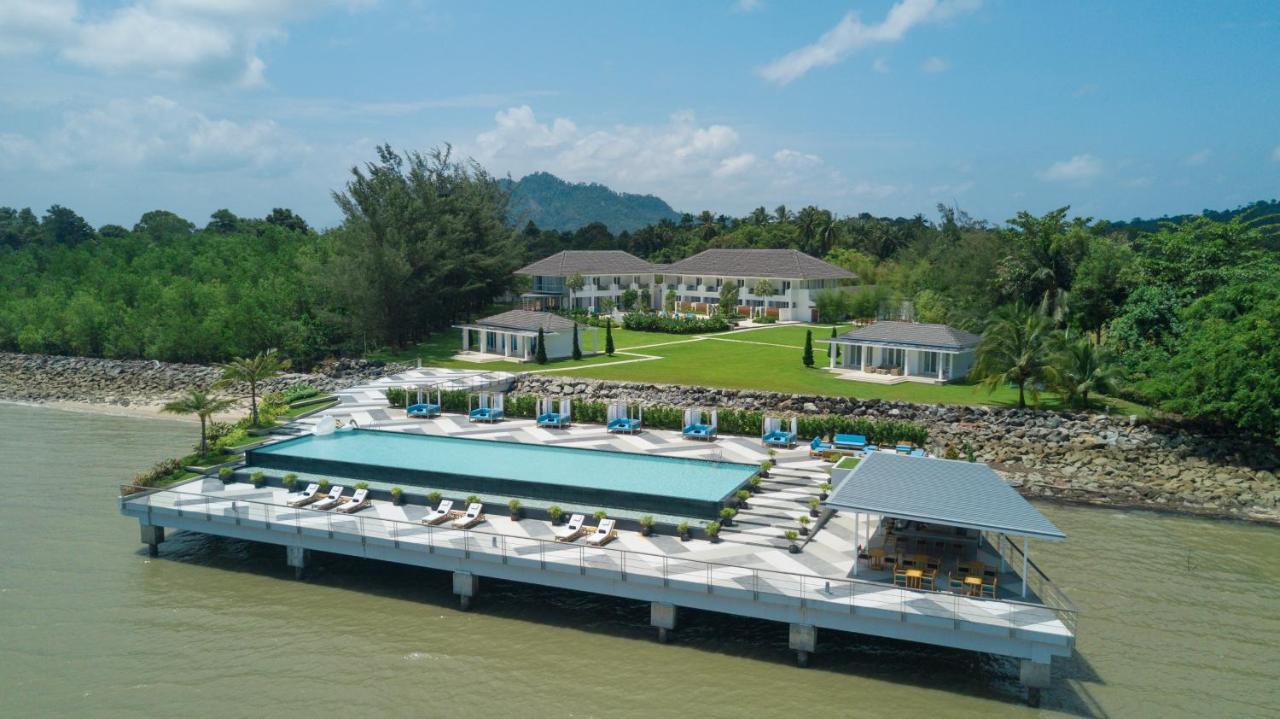 Hotel Cove 55 Santubong Exterior foto