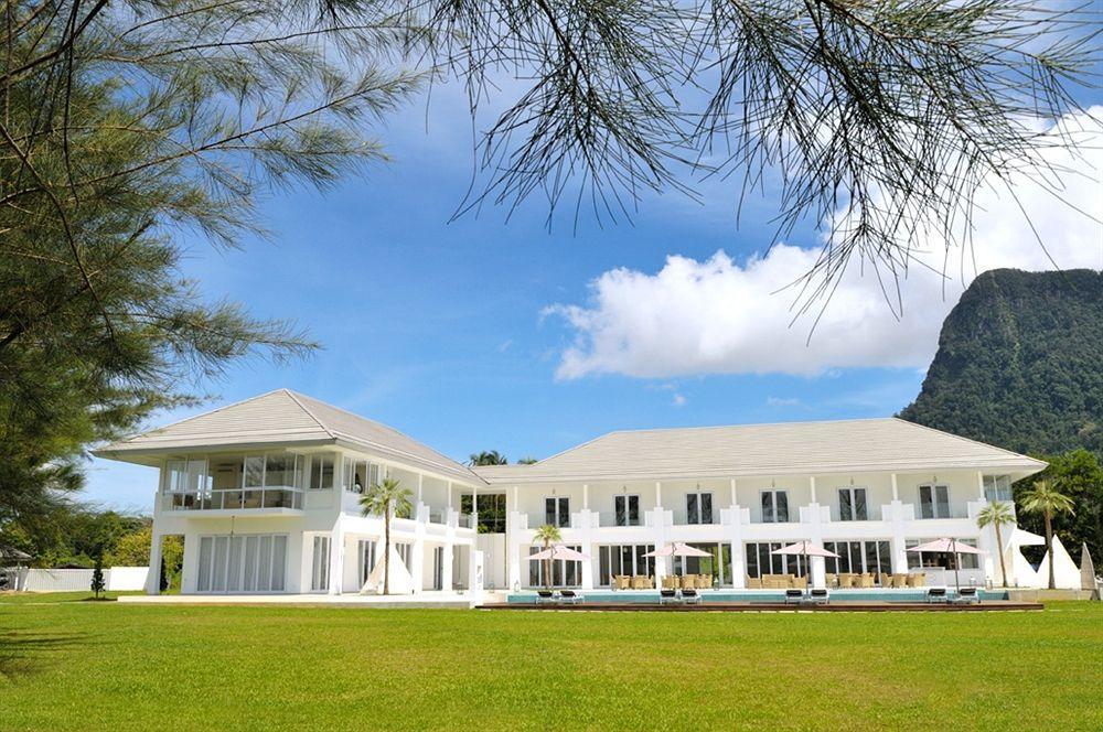 Hotel Cove 55 Santubong Exterior foto